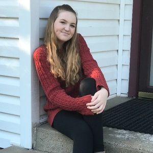 Meet your Posher, Sskylar